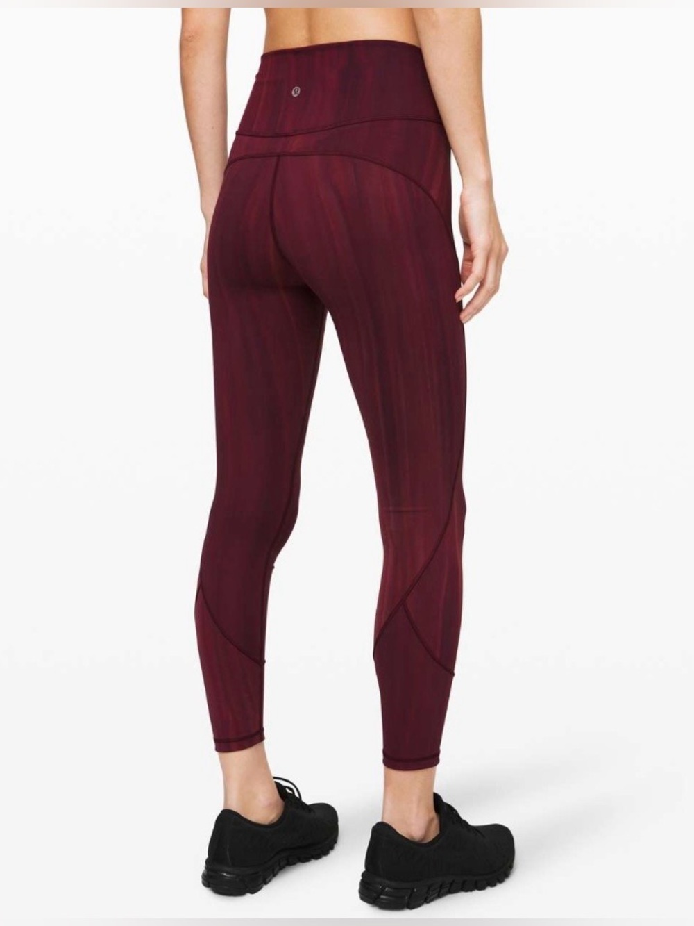 LULULEMON In Movement Tight 25” Everlux Legging